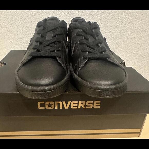 New Converse Pro Leather Black Unisex Sneakers Youth Size 1 - Picture 3 of 7